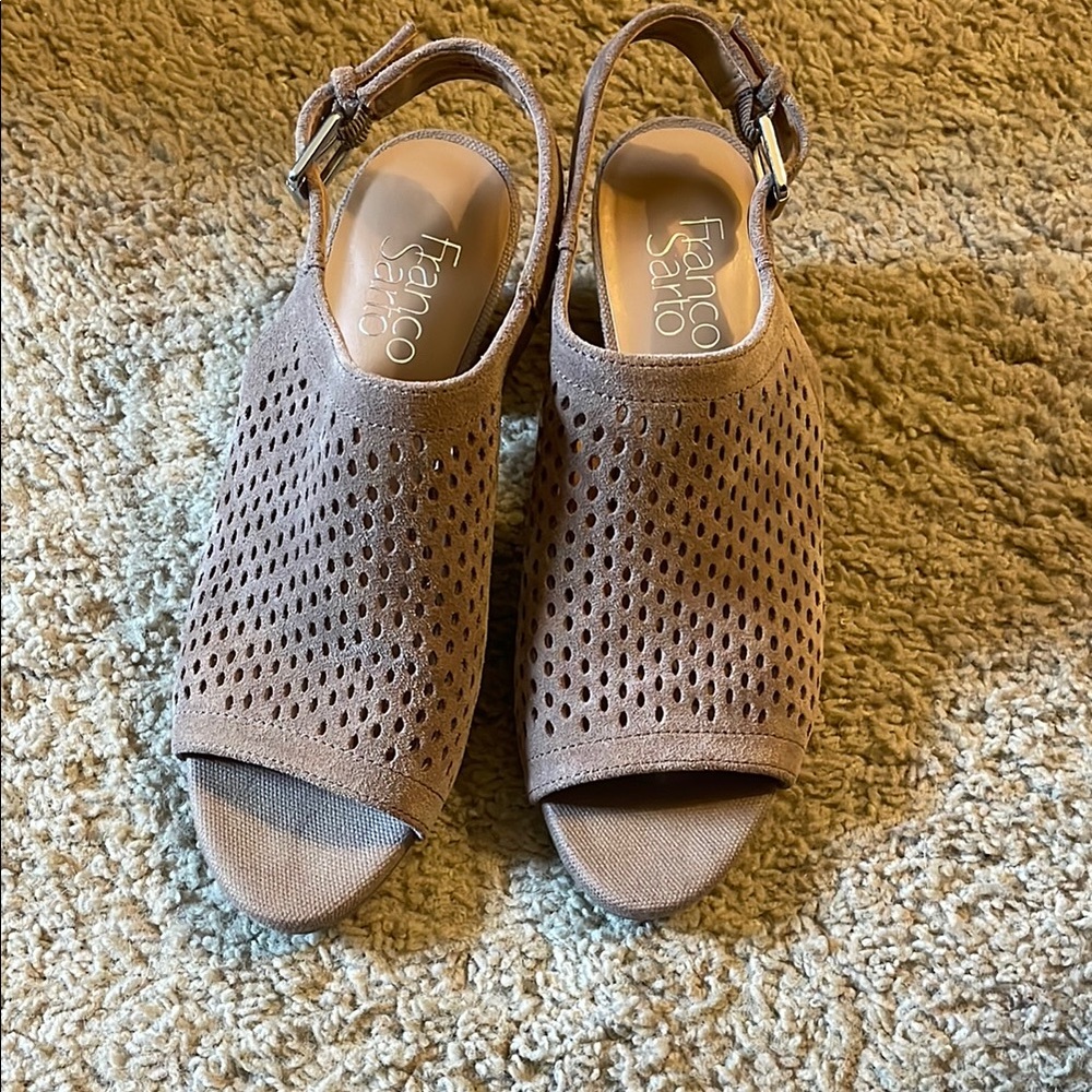 Franco Sarto Women's Tan Perforated Sandals